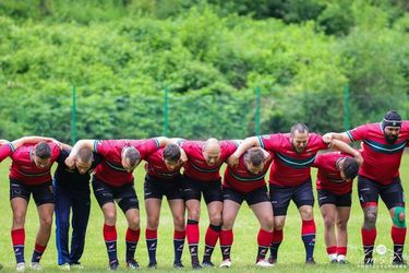 Match photo 100