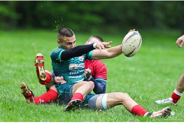 Match photo 100